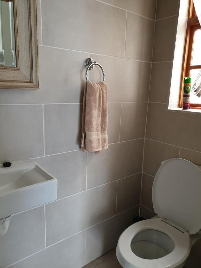 Pongola Road Self Catering Accommodation Uitenhage Εξωτερικό φωτογραφία