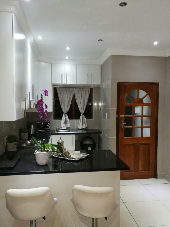 Pongola Road Self Catering Accommodation Uitenhage Εξωτερικό φωτογραφία