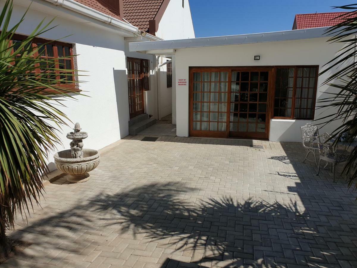 Pongola Road Self Catering Accommodation Uitenhage Εξωτερικό φωτογραφία