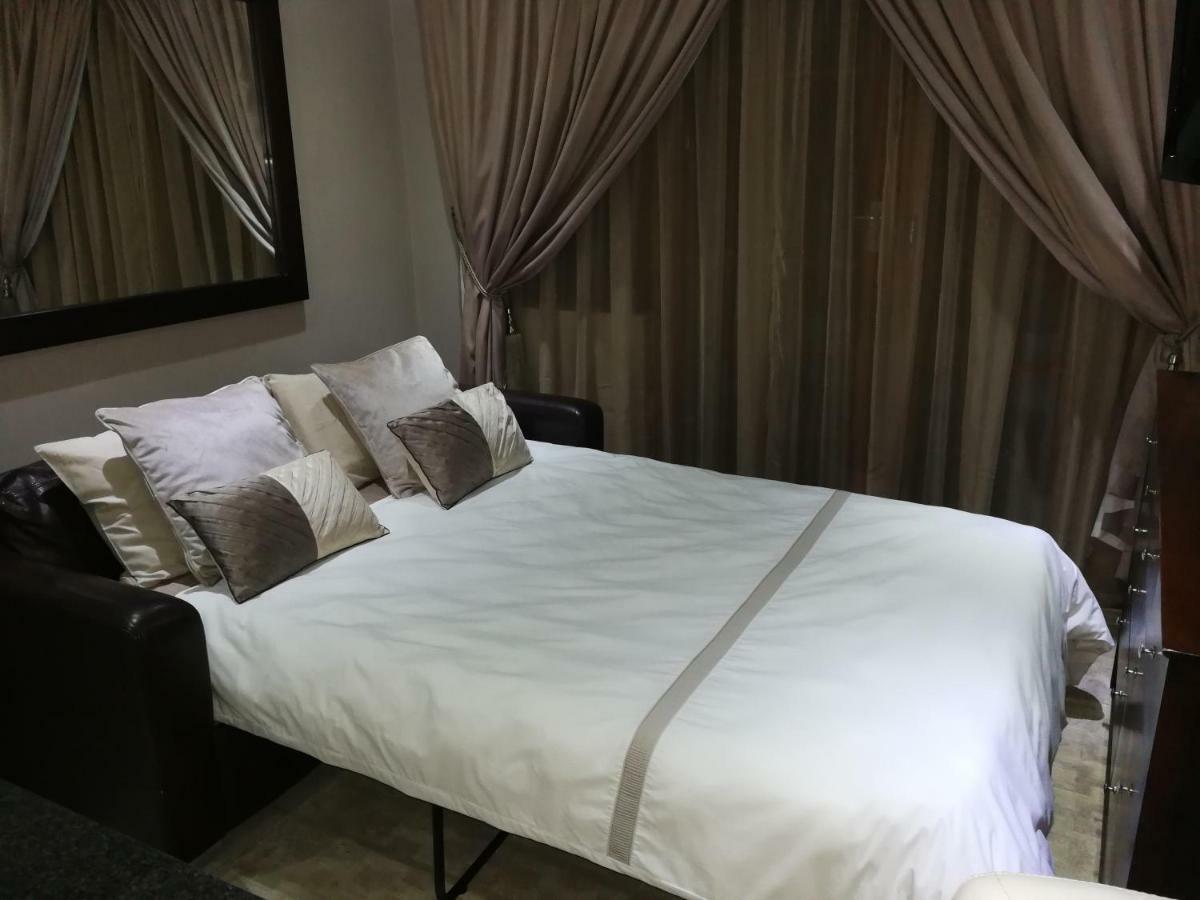 Pongola Road Self Catering Accommodation Uitenhage Εξωτερικό φωτογραφία